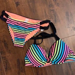 Striped bikini set